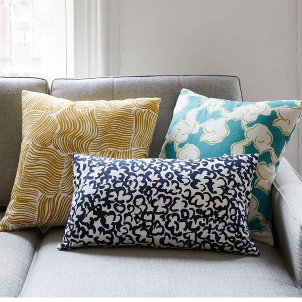 West Elm x Samuji Cirrus Pillow Sham
Cover Navy Blue 12 by 21